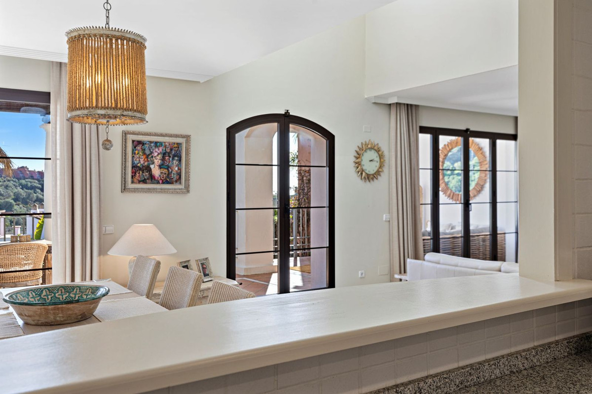 Huis te koop in Los Arqueros | 4 slaapkamers H5298826