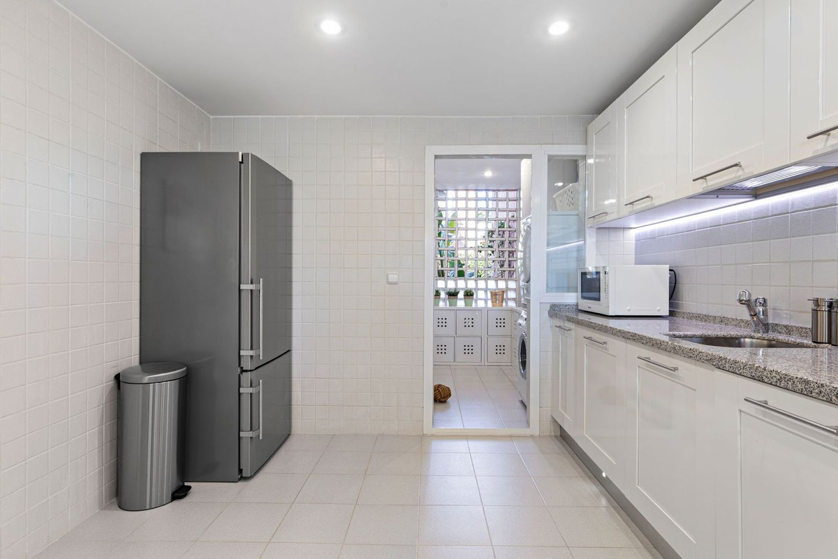 Huis te koop in Los Arqueros | 4 slaapkamers H5298826