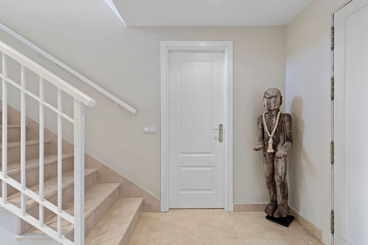 Huis te koop in Los Arqueros | 4 slaapkamers H5298826