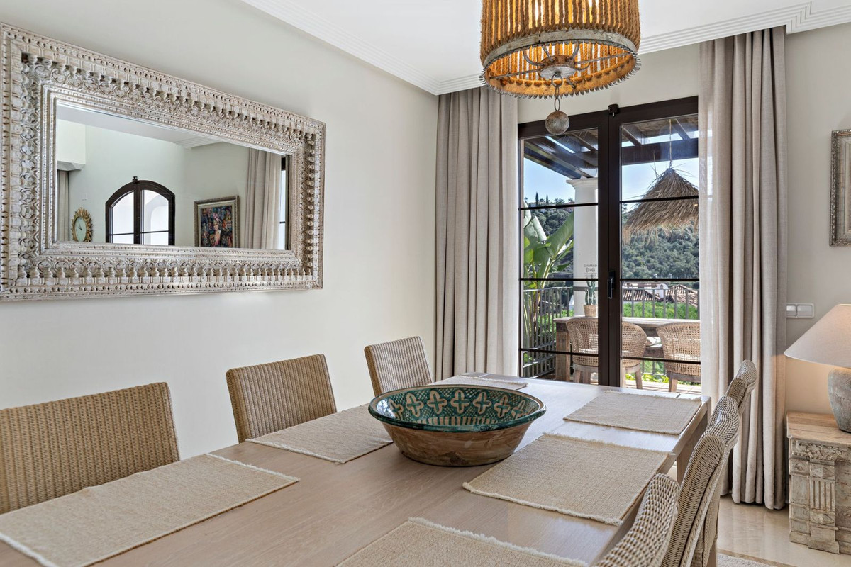 Huis te koop in Los Arqueros | 4 slaapkamers H5298826