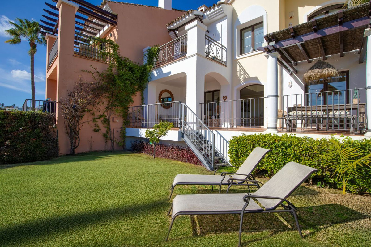 Huis te koop in Los Arqueros | 4 slaapkamers H5298826