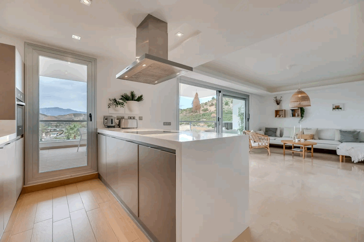 Appartement te koop in Los Arqueros | 3 slaapkamers H5305408