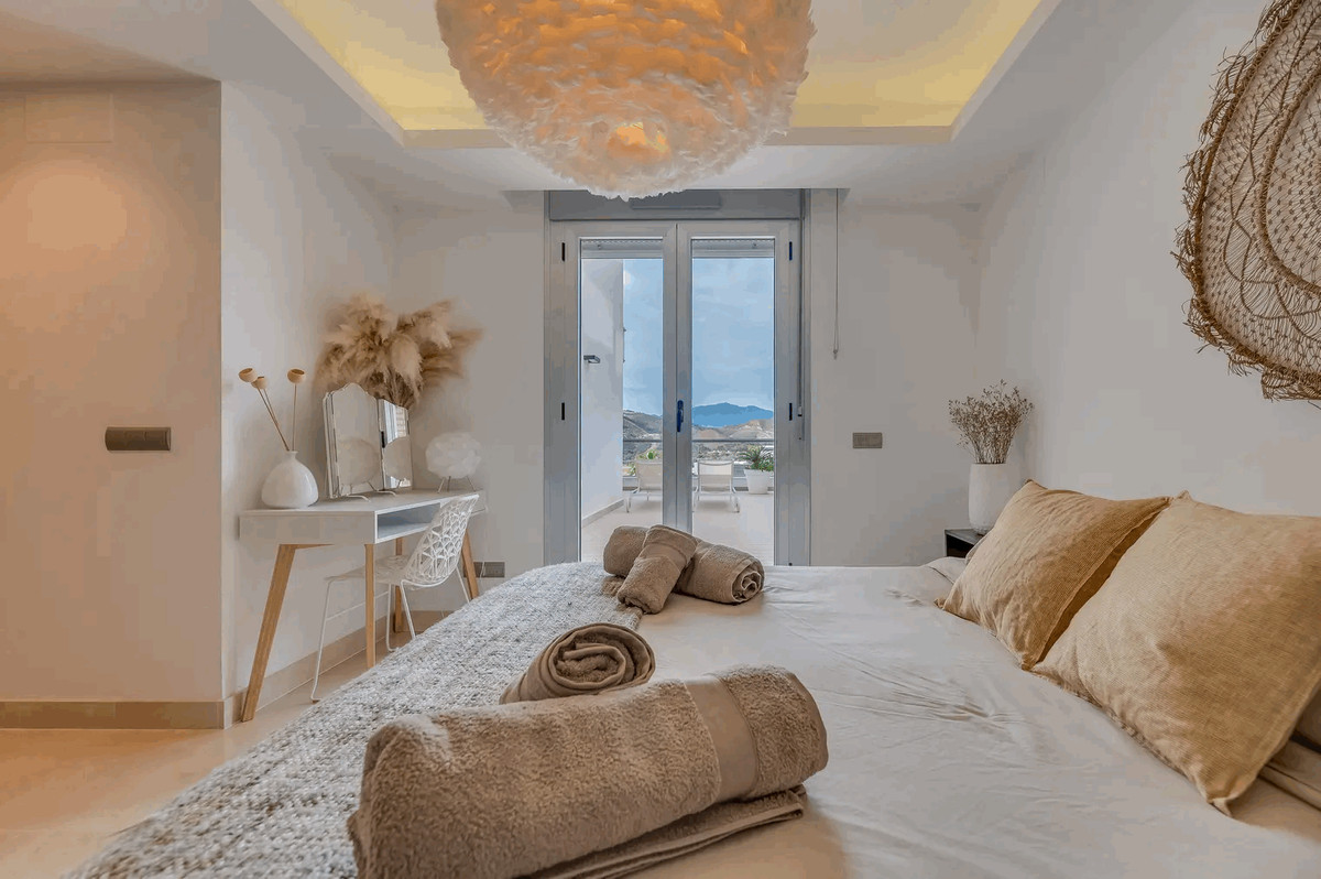 Appartement te koop in Los Arqueros | 3 slaapkamers H5305408