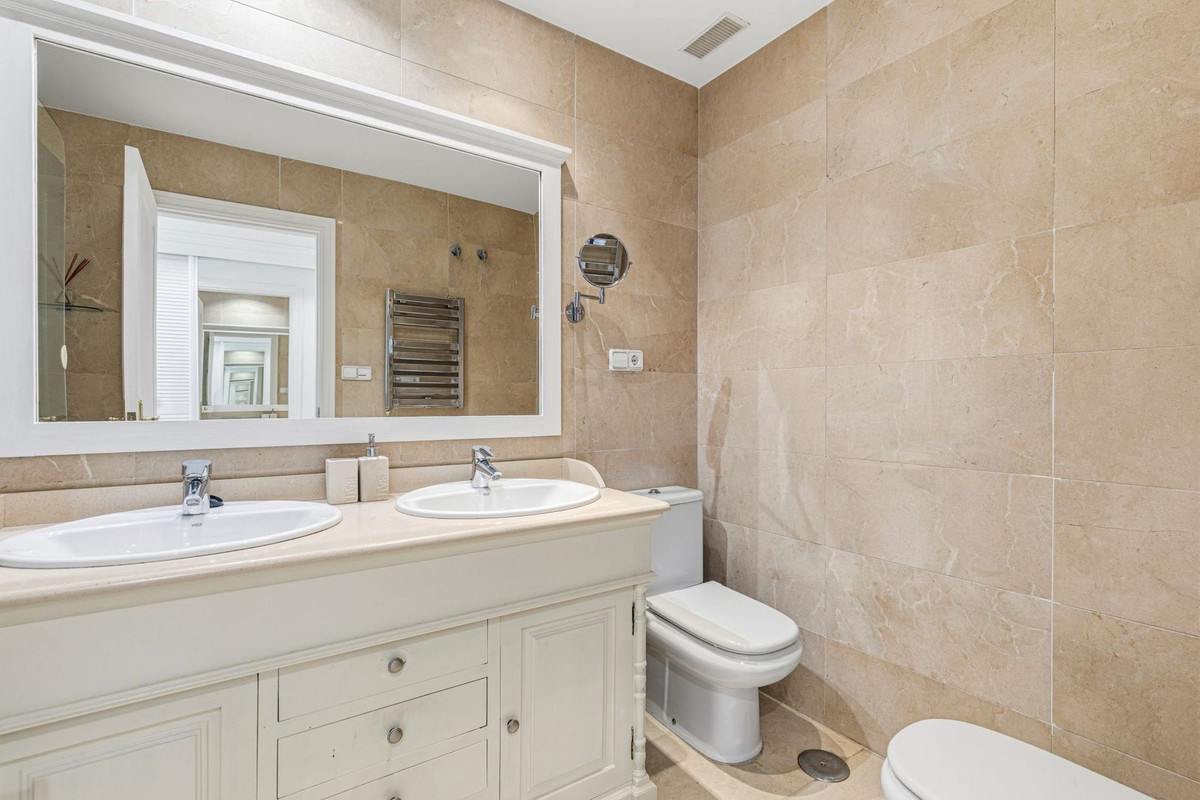 Appartement te koop in Los Arqueros | 2 slaapkamers H5325280