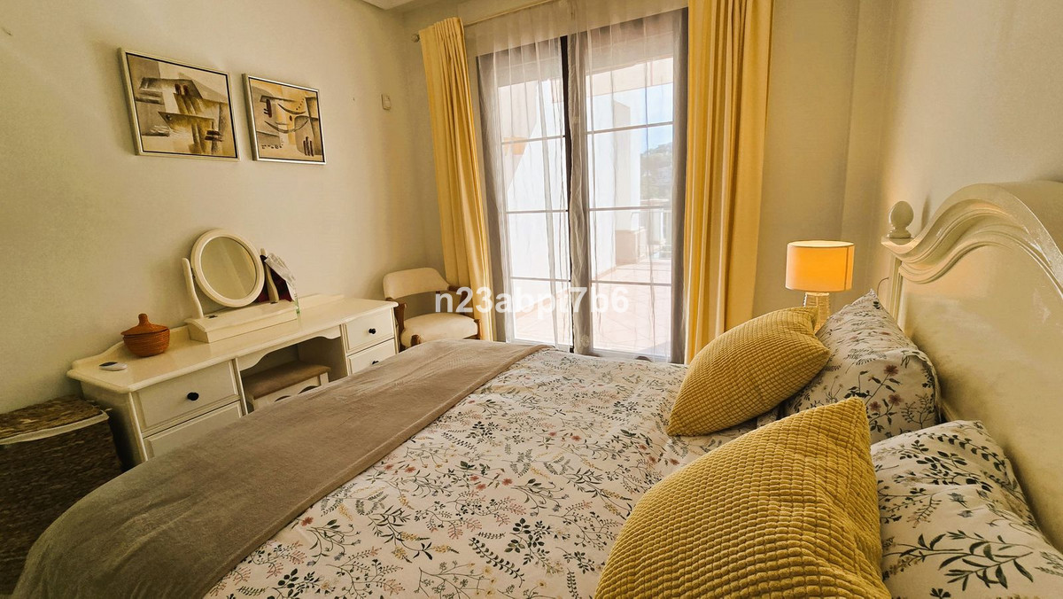 Appartement te koop in Los Arqueros | 3 slaapkamers H5413018