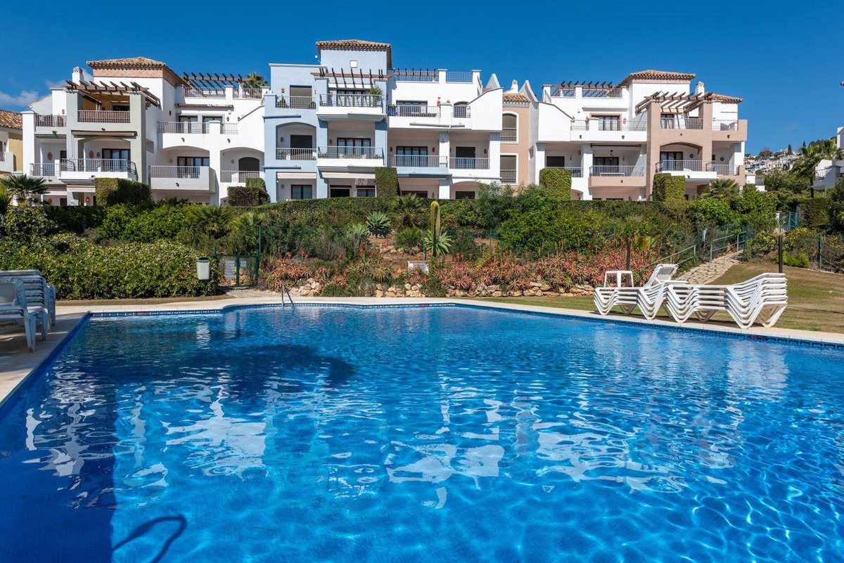 Appartement te koop in Los Arqueros | 2 slaapkamers H5431429