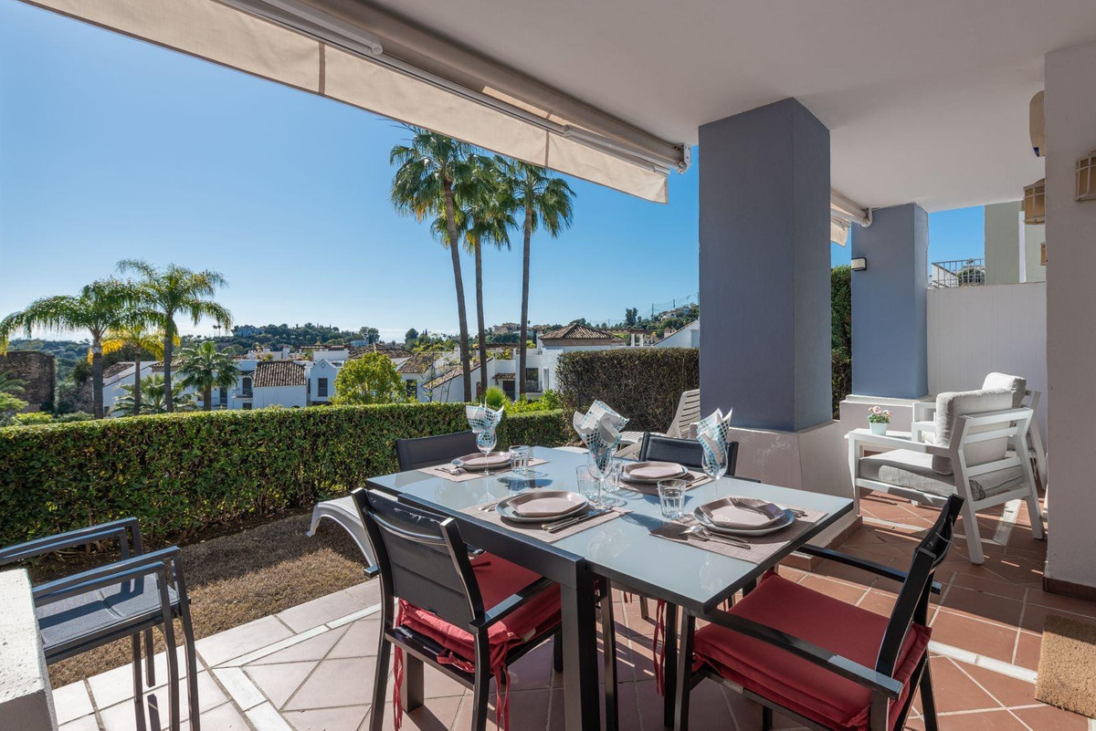Appartement te koop in Los Arqueros | 2 slaapkamers H5431429
