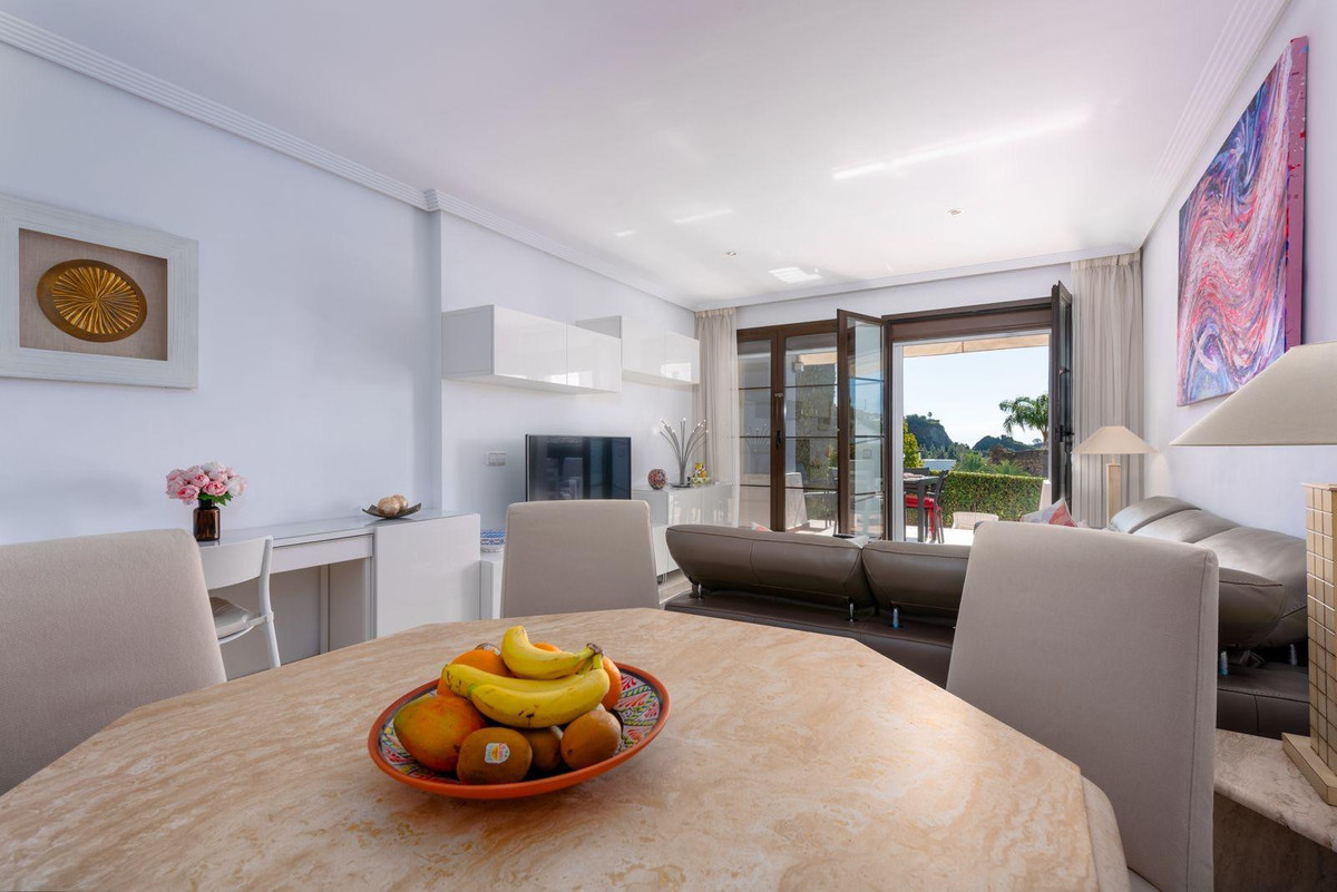 Appartement te koop in Los Arqueros | 2 slaapkamers H5431429