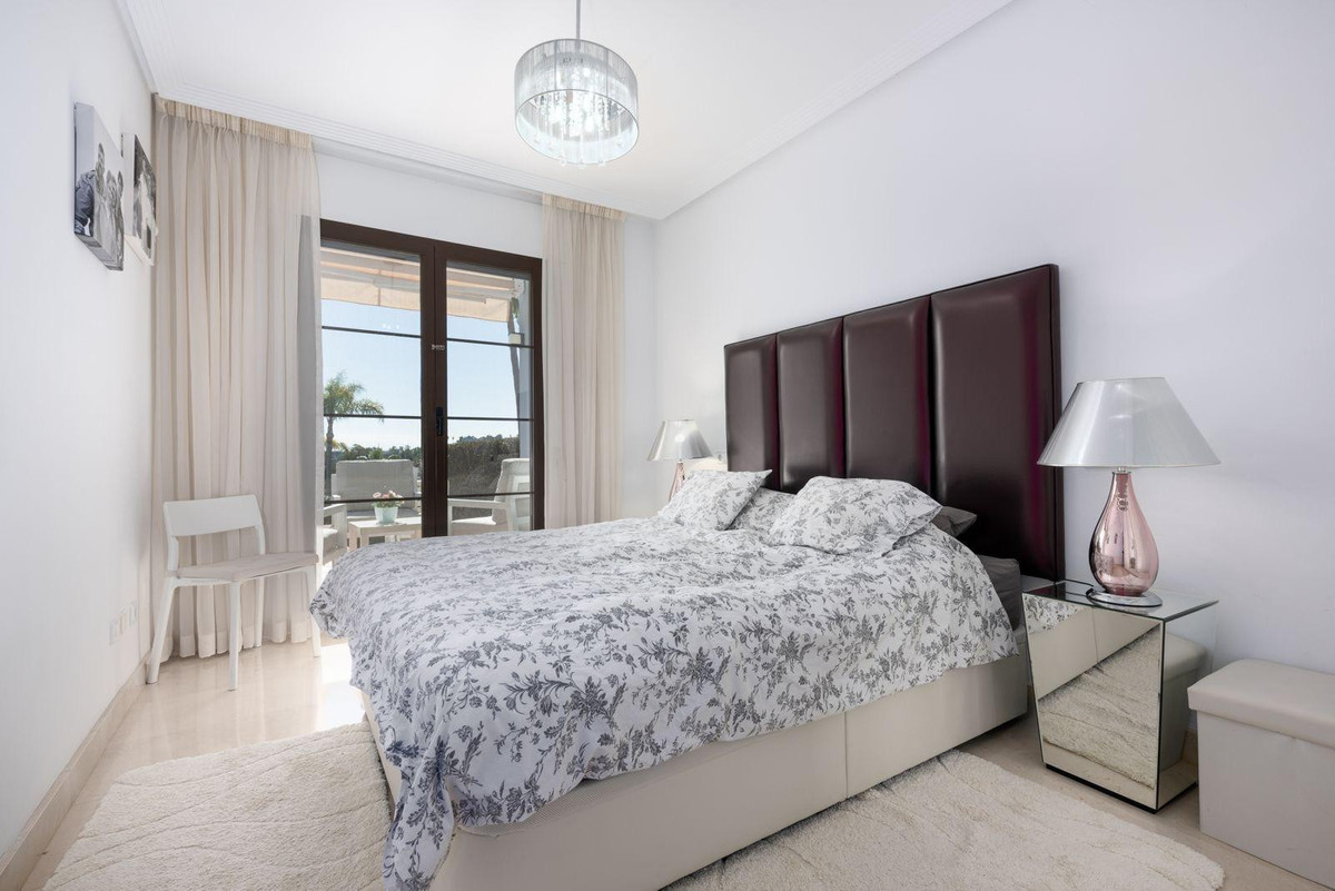 Appartement te koop in Los Arqueros | 2 slaapkamers H5431429