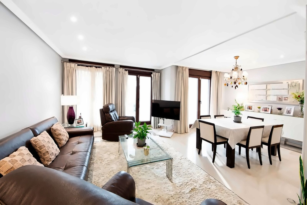 Appartement te koop in Los Arqueros | 2 slaapkamers H5444386