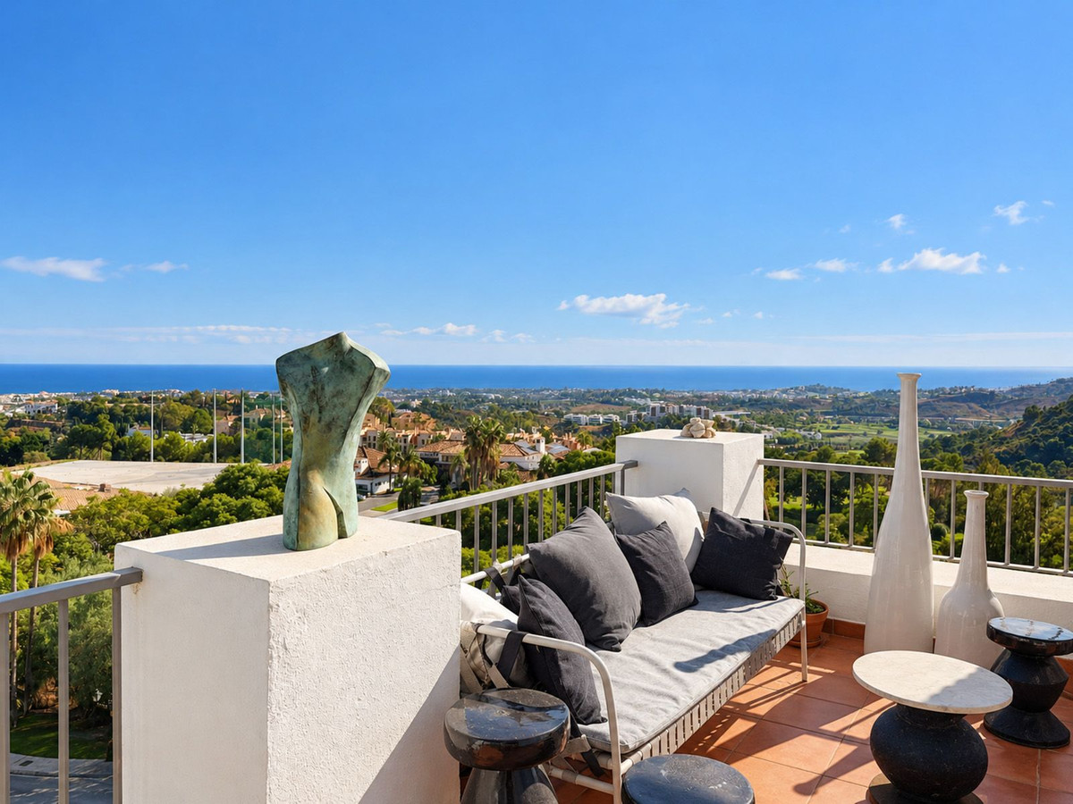 Penthouse te koop in Los Arqueros | 3 slaapkamers H5516980