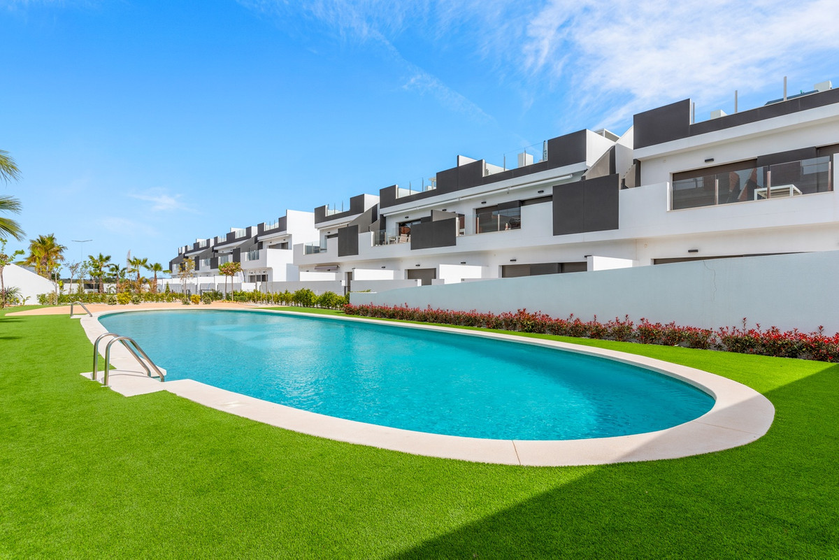 Appartement te koop in Los Balcones | 3 slaapkamers H5019853