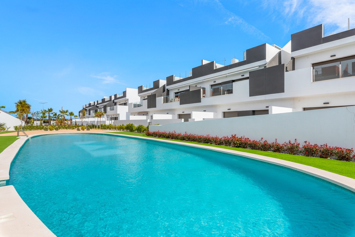 Appartement te koop in Los Balcones | 3 slaapkamers H5019853