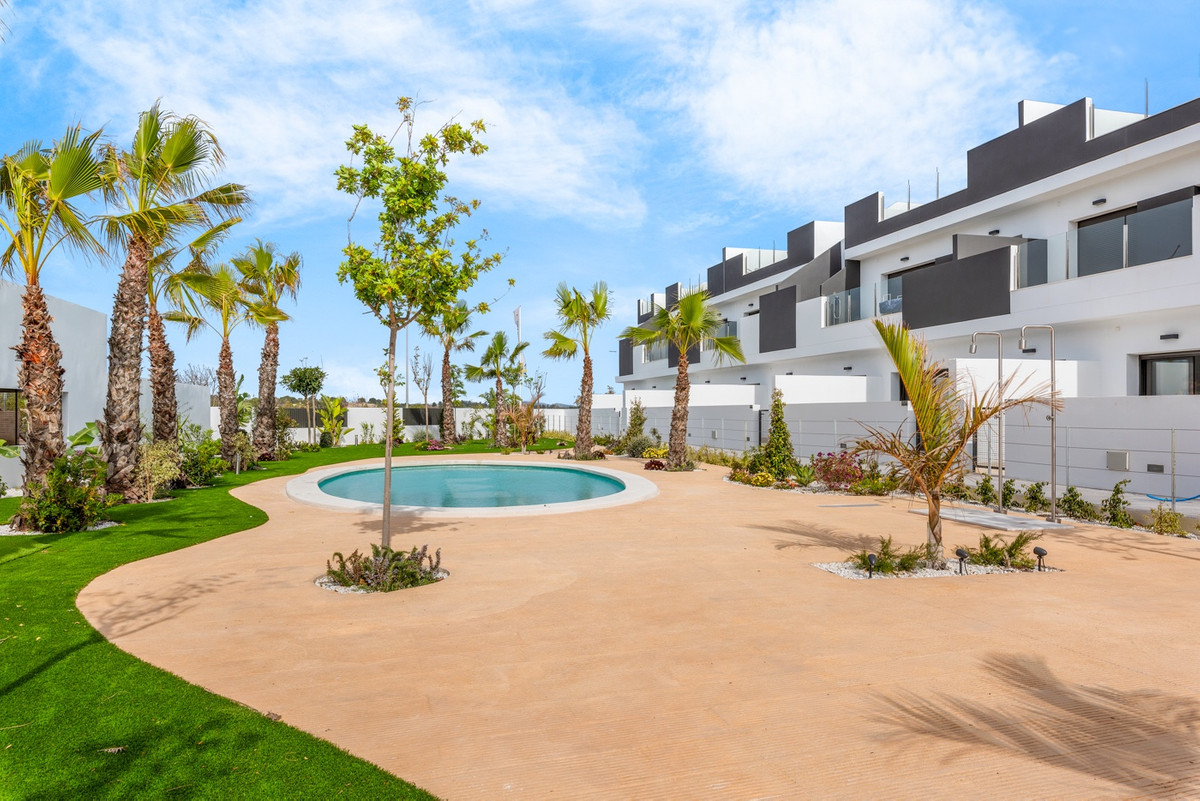 Appartement te koop in Los Balcones | 3 slaapkamers H5019853