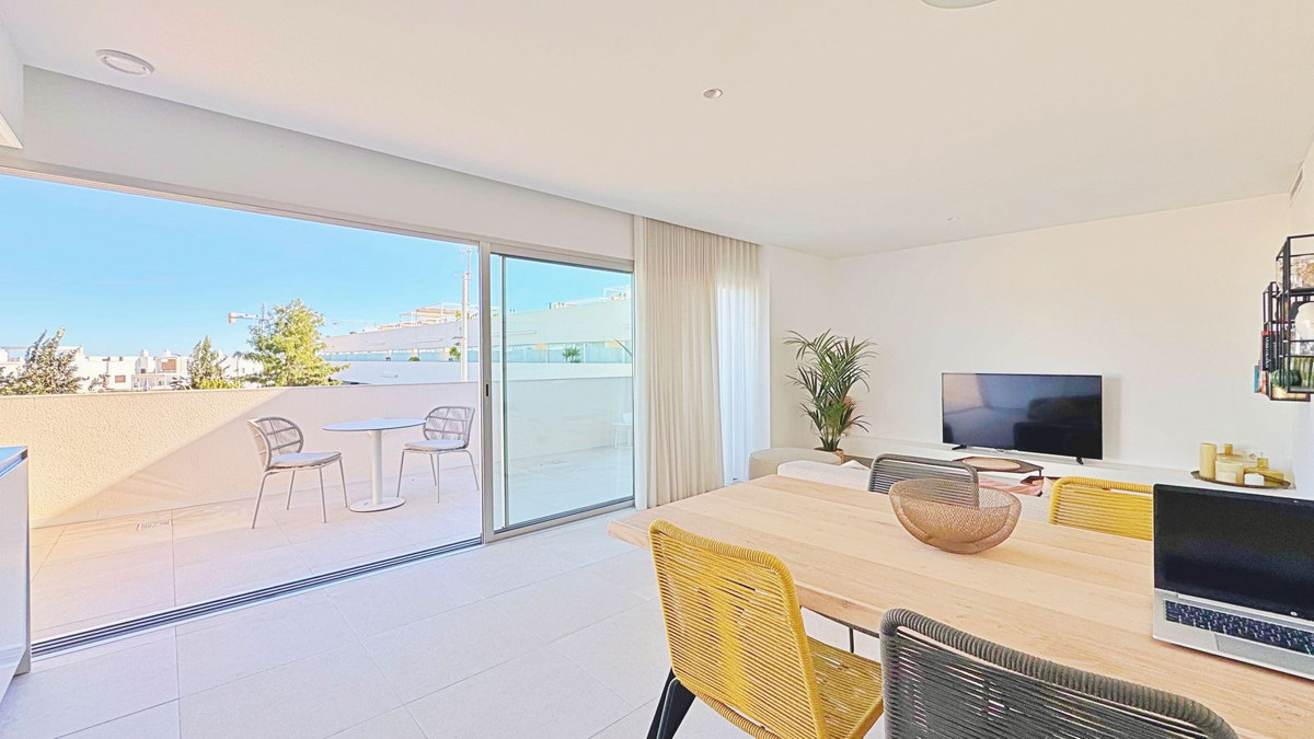 Penthouse te koop in Los Balcones | 3 slaapkamers H5234833