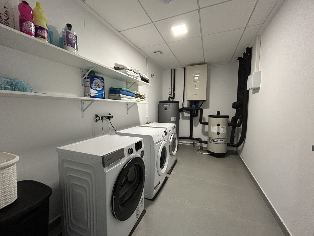 Huis te koop in Los Balcones | 5 slaapkamers H5298403