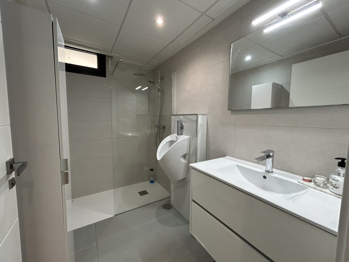 Huis te koop in Los Balcones | 5 slaapkamers H5298403