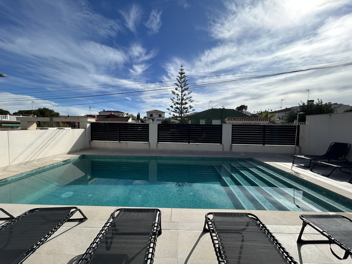 Huis te koop in Los Balcones | 5 slaapkamers H5298403