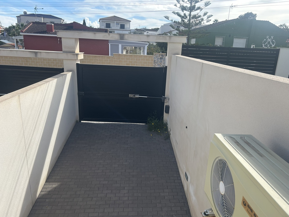 Huis te koop in Los Balcones | 5 slaapkamers H5298403