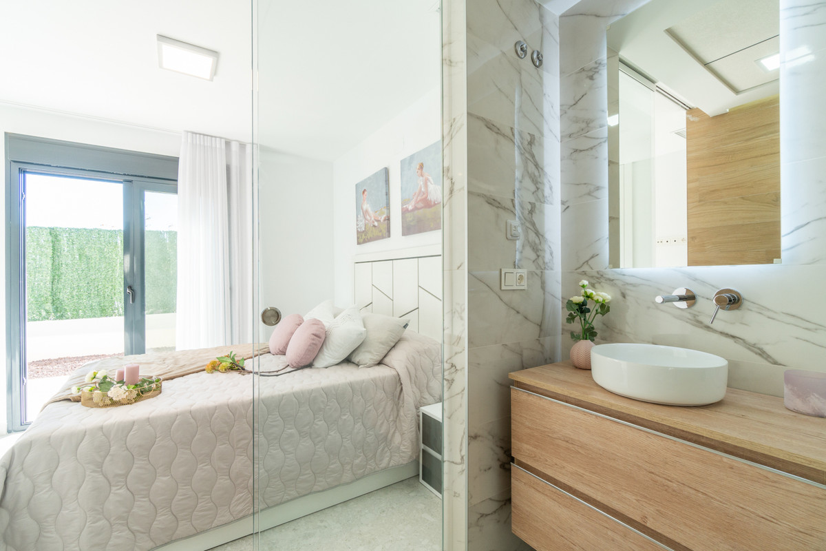 Property main view 80