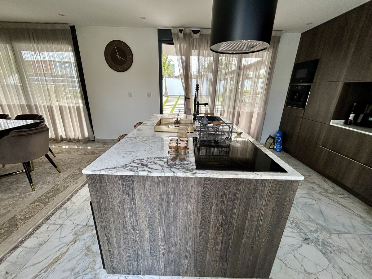 Property main view 16