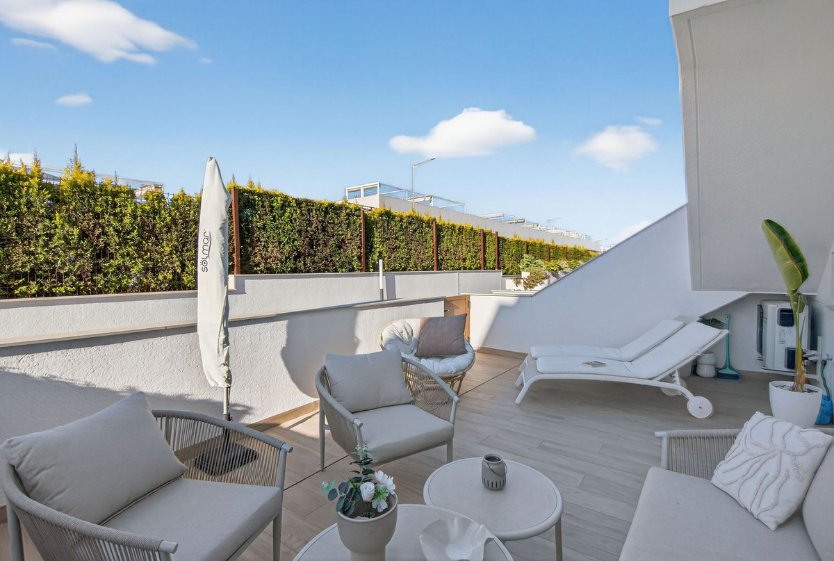 Appartement te koop in Los Balcones | 2 slaapkamers H5364925