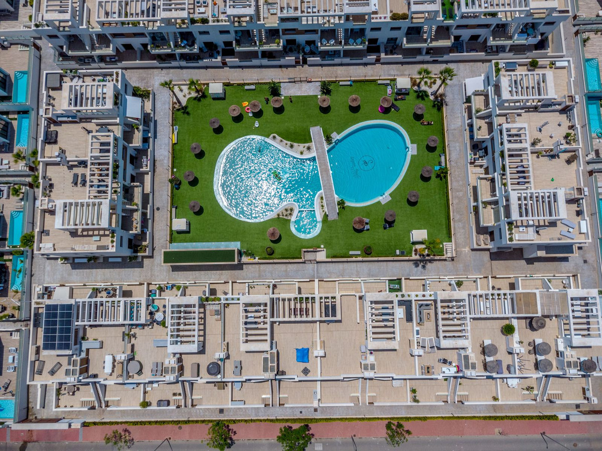 Appartement te koop in Los Balcones | 2 slaapkamers H5364925