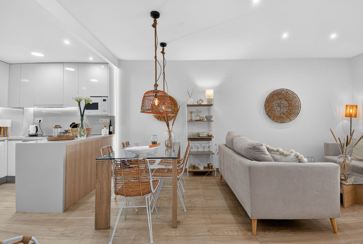 Appartement te koop in Los Balcones | 2 slaapkamers H5364925