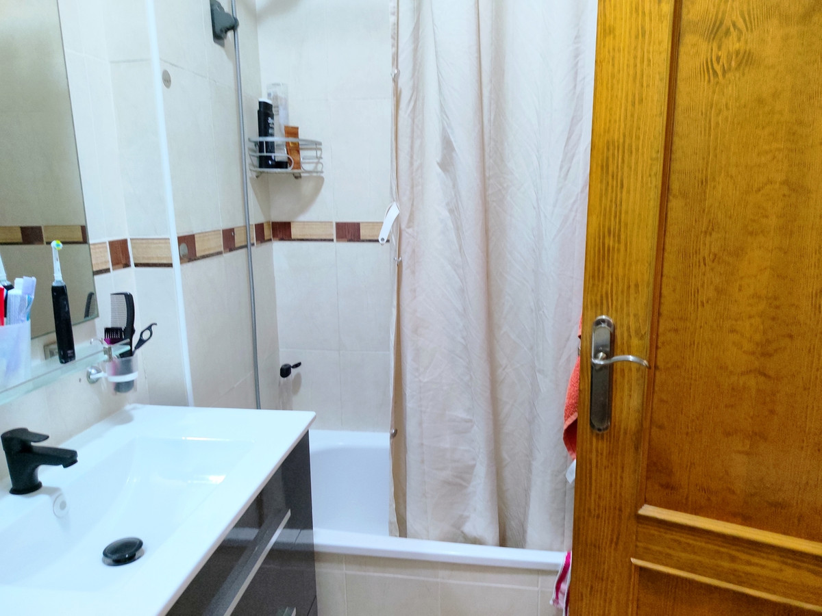 Appartement te koop in Los Balcones | 2 slaapkamers H5382253