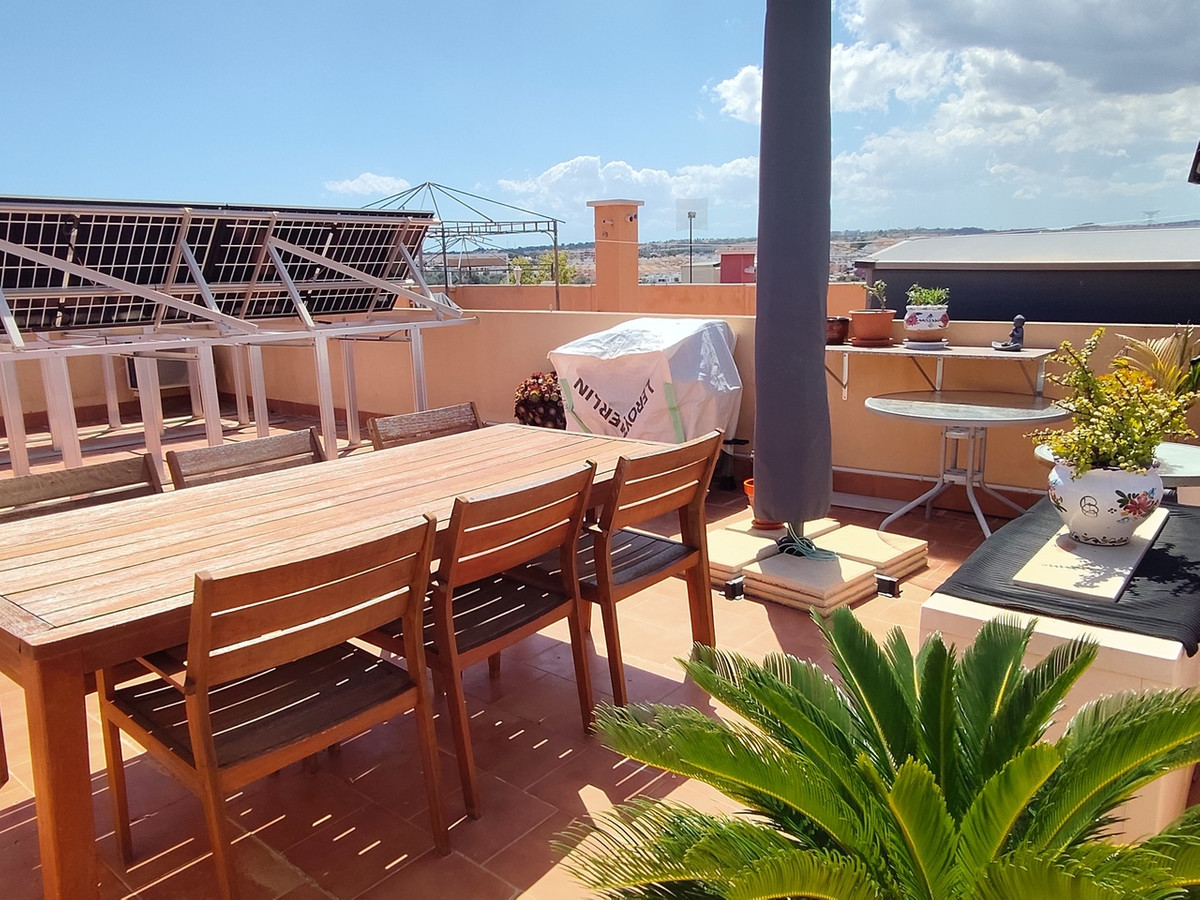 Appartement te koop in Los Balcones | 2 slaapkamers H5382253