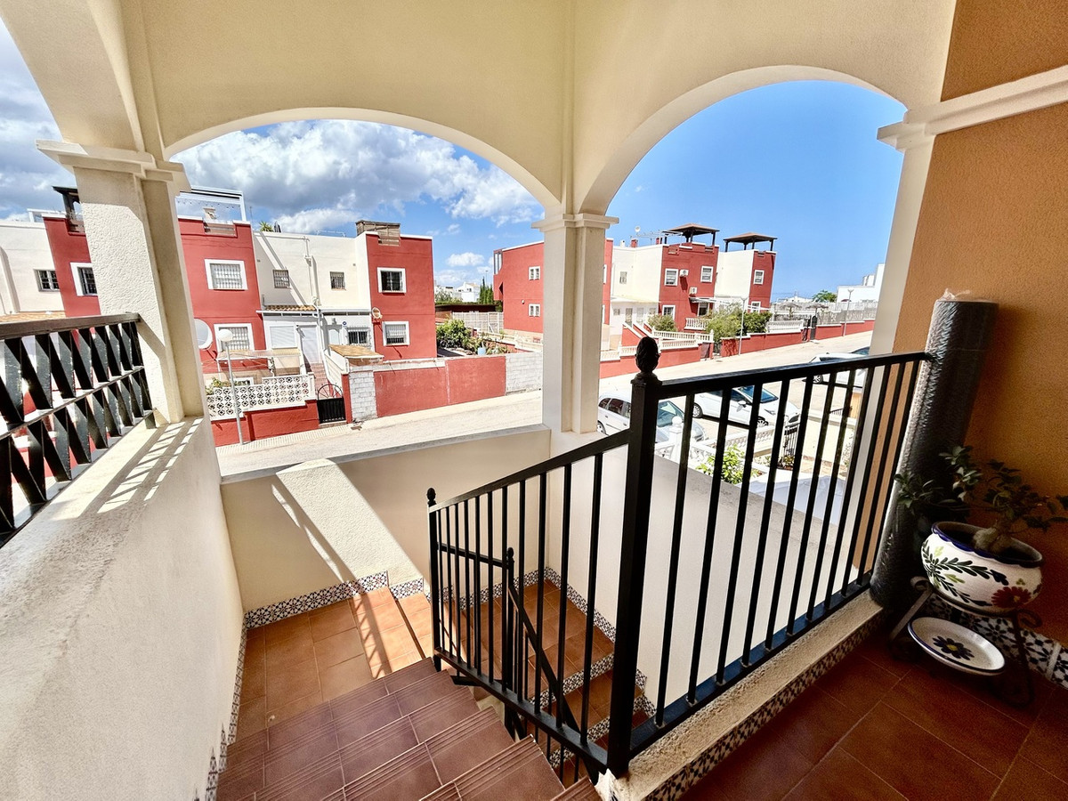 Appartement te koop in Los Balcones | 2 slaapkamers H5382253