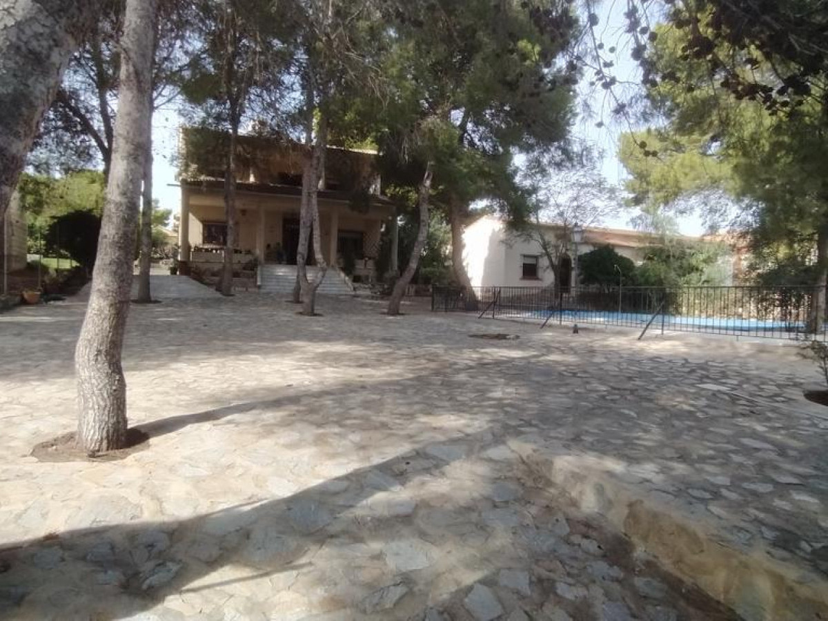 Property main view 42
