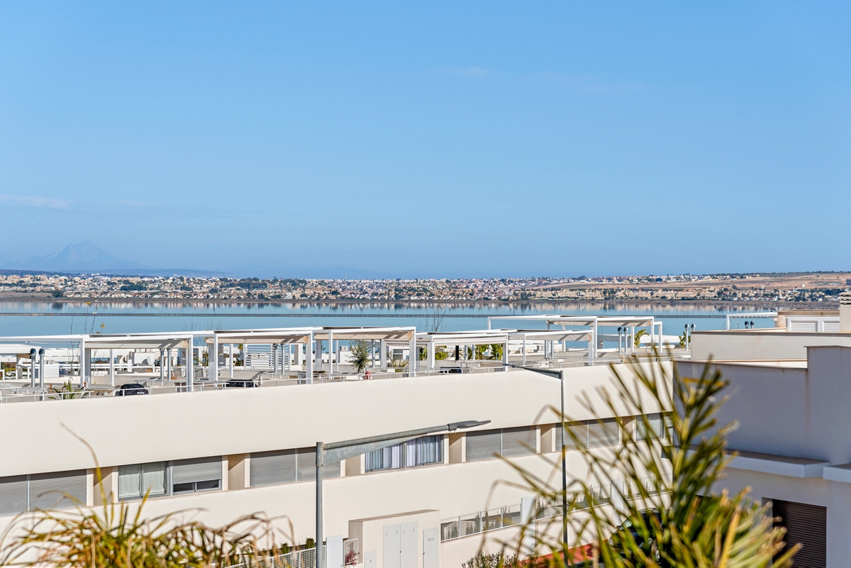 Appartement te koop in Los Balcones | 2 slaapkamers H5481031