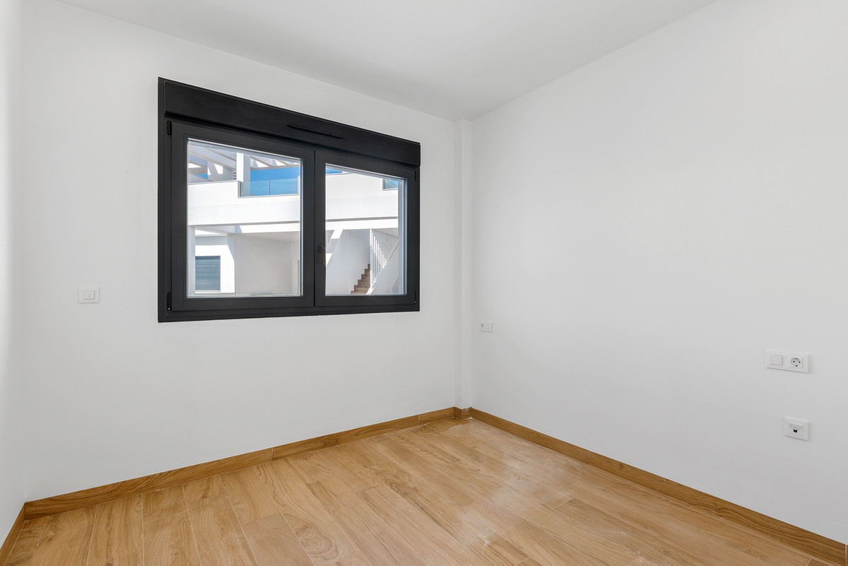 Appartement te koop in Los Balcones | 2 slaapkamers H5481031