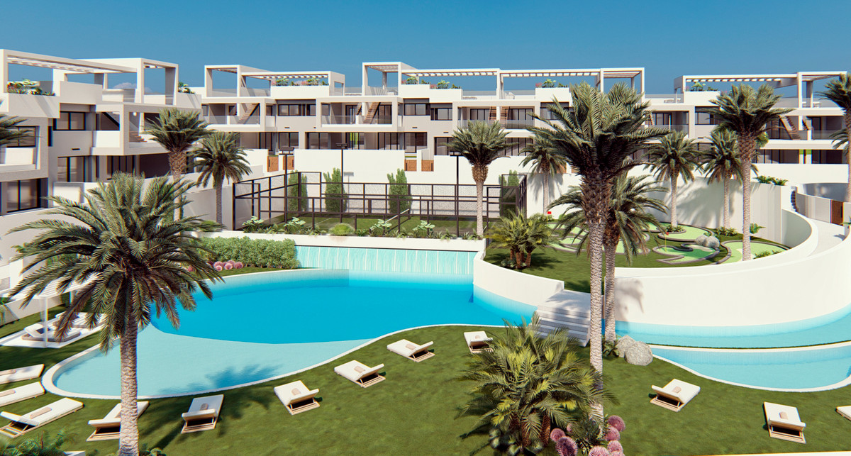 Appartement te koop in Los Balcones | 2 slaapkamers H5481031