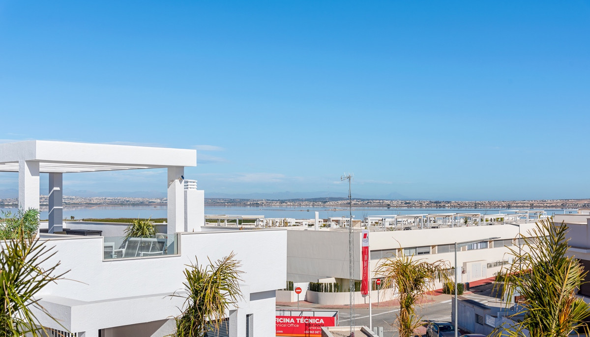 Appartement te koop in Los Balcones | 2 slaapkamers H5481031