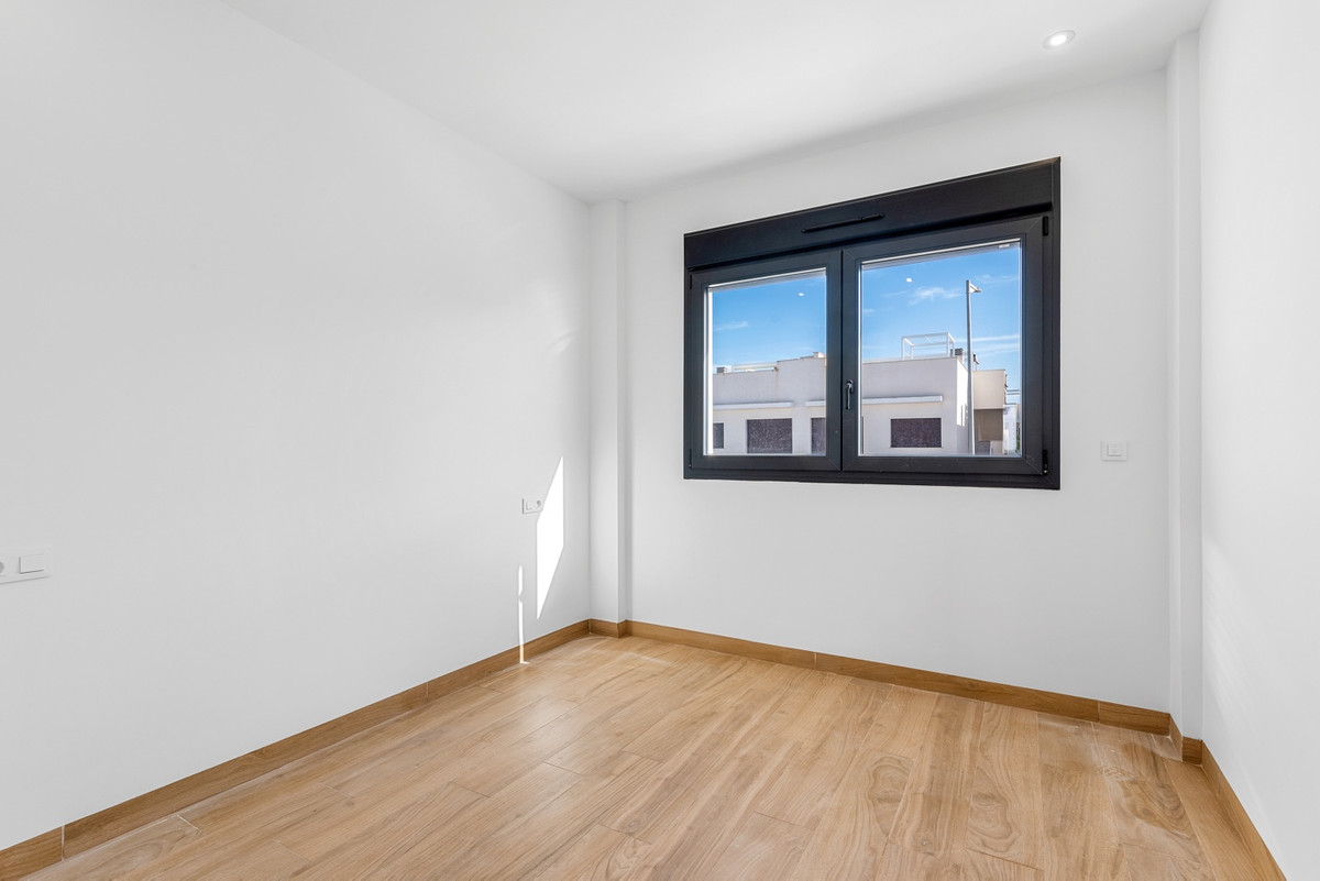 Appartement te koop in Los Balcones | 2 slaapkamers H5481031