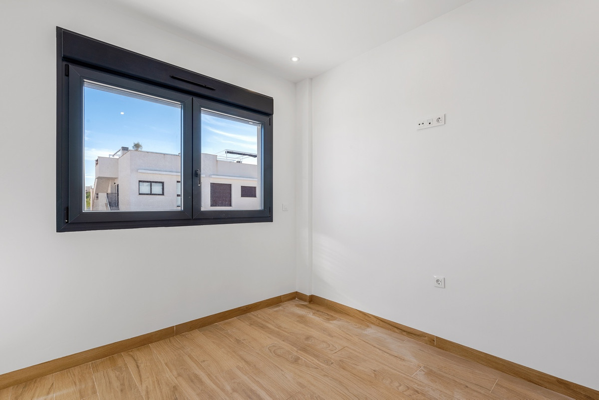 Appartement te koop in Los Balcones | 2 slaapkamers H5481031