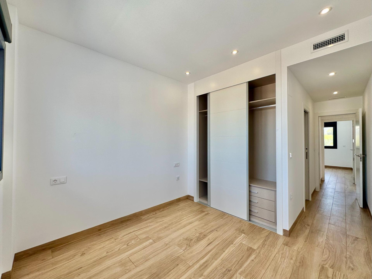 Penthouse te koop in Los Balcones | 2 slaapkamers H5498617