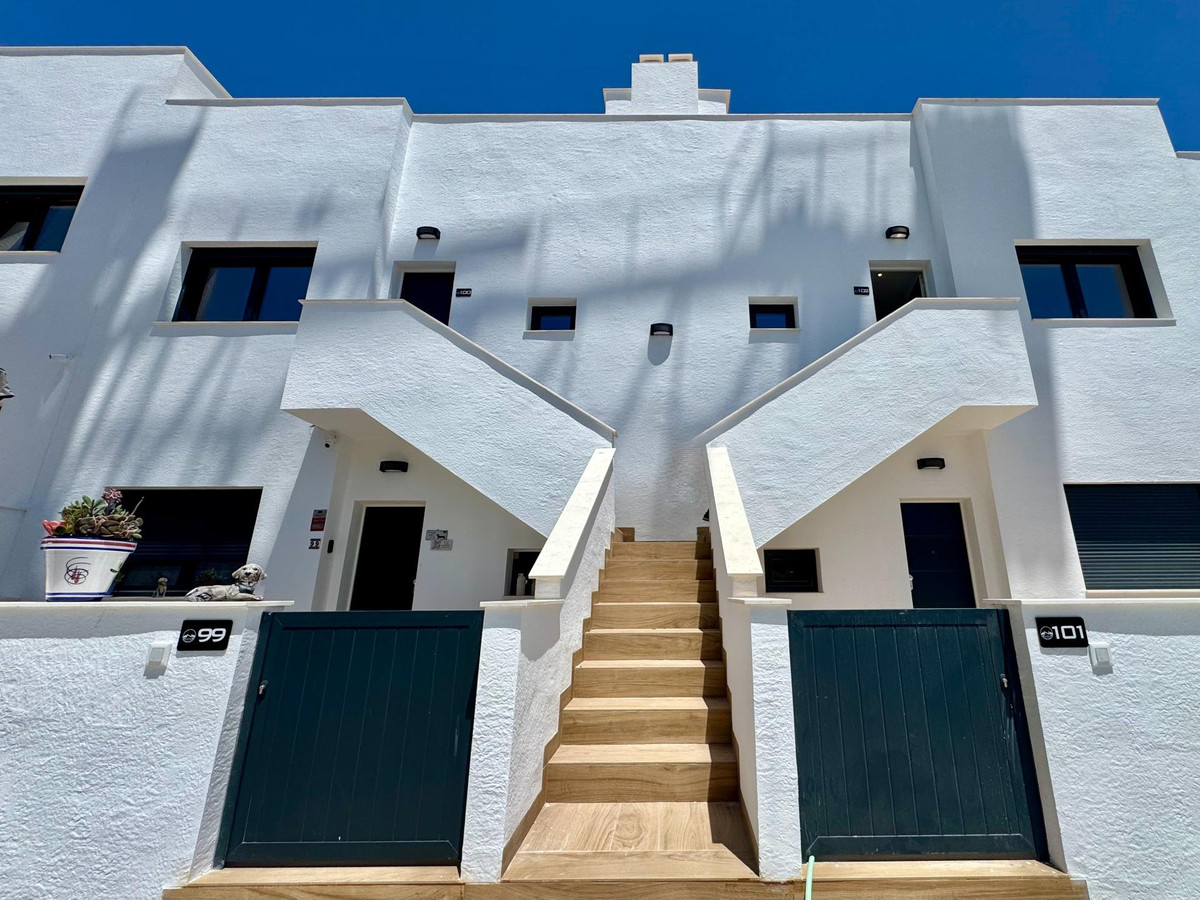 Penthouse te koop in Los Balcones | 2 slaapkamers H5498617