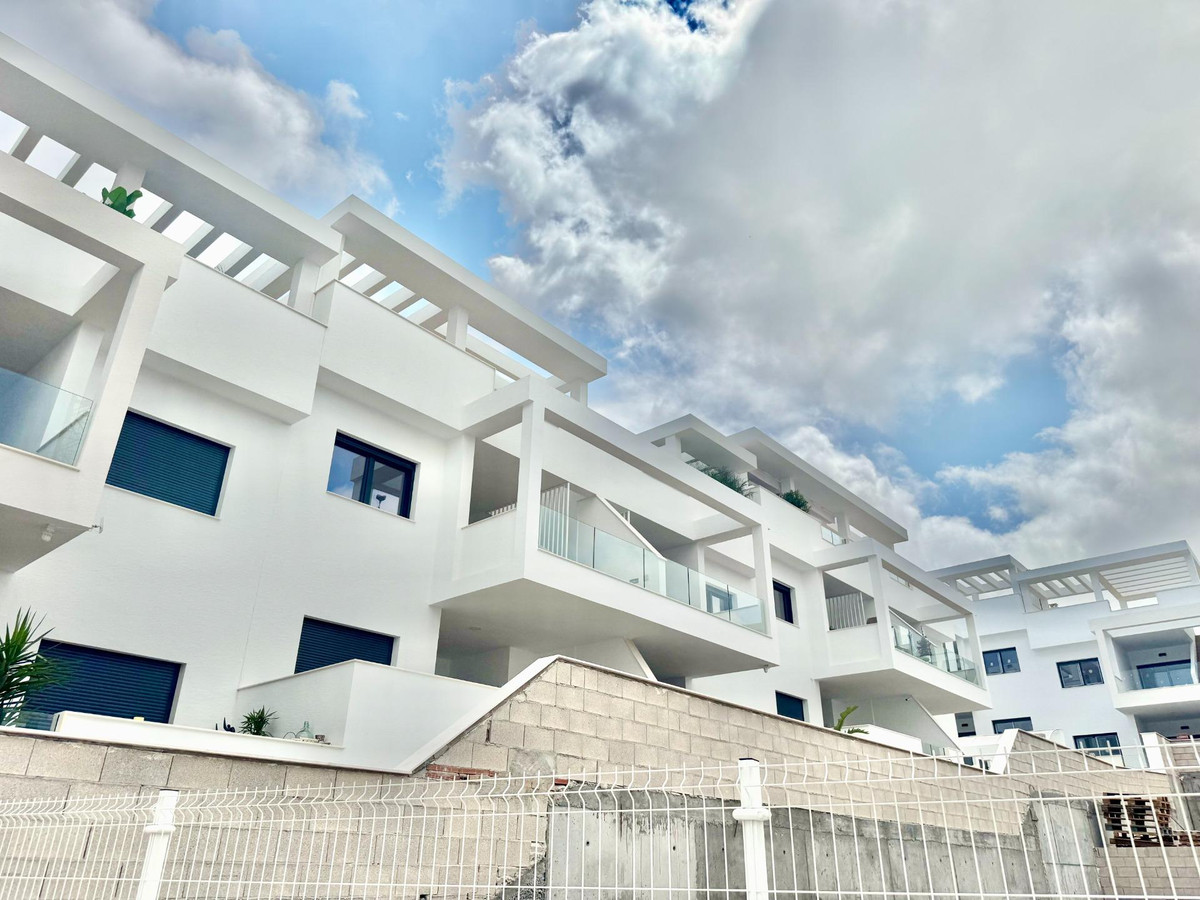 Penthouse te koop in Los Balcones | 2 slaapkamers H5498617