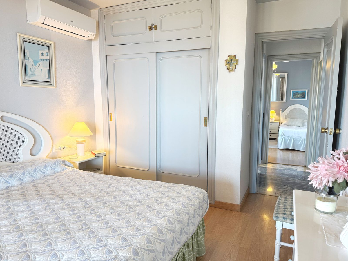 Appartement te koop in Los Boliches | 2 slaapkamers H5041918
