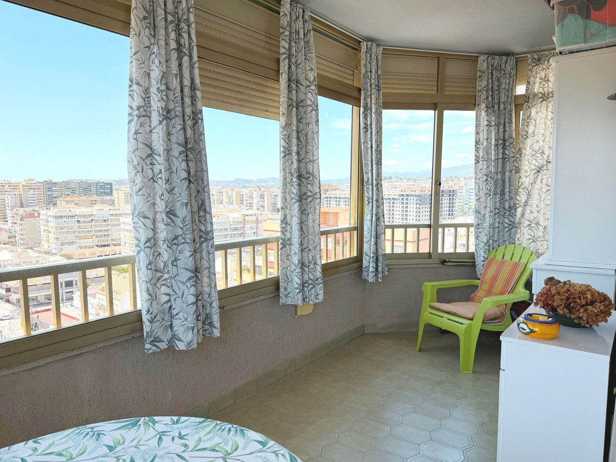 Appartement te koop in Los Boliches | 2 slaapkamers H5041918