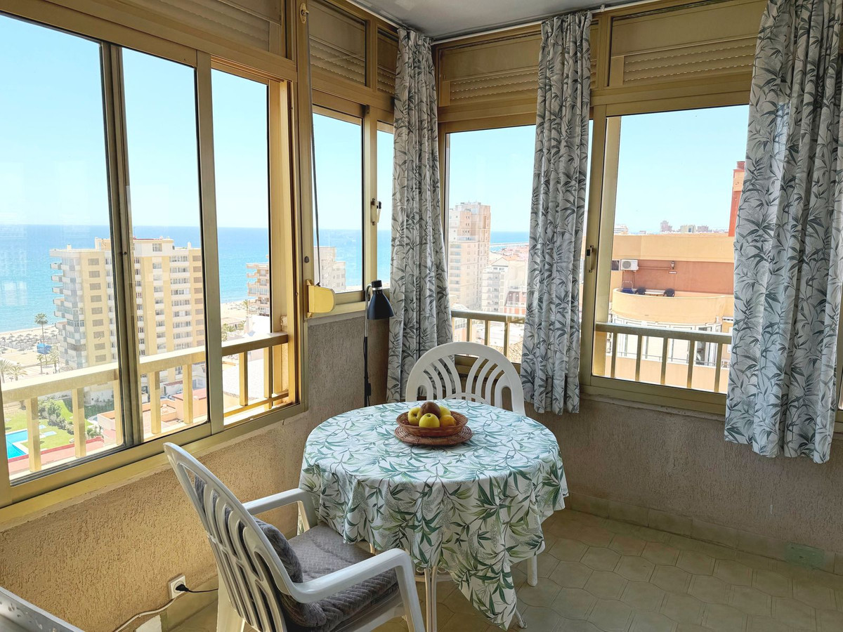 Appartement te koop in Los Boliches | 2 slaapkamers H5041918