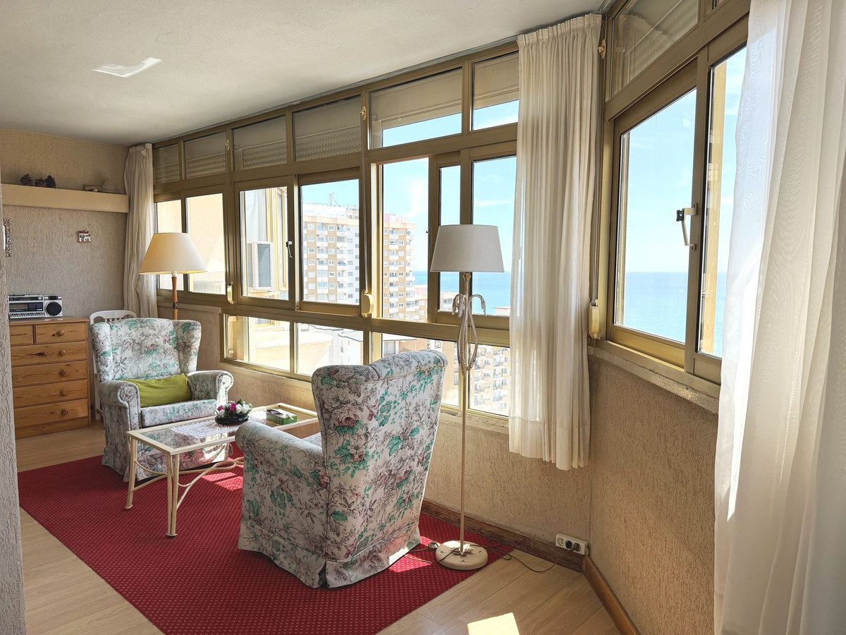 Appartement te koop in Los Boliches | 2 slaapkamers H5041918
