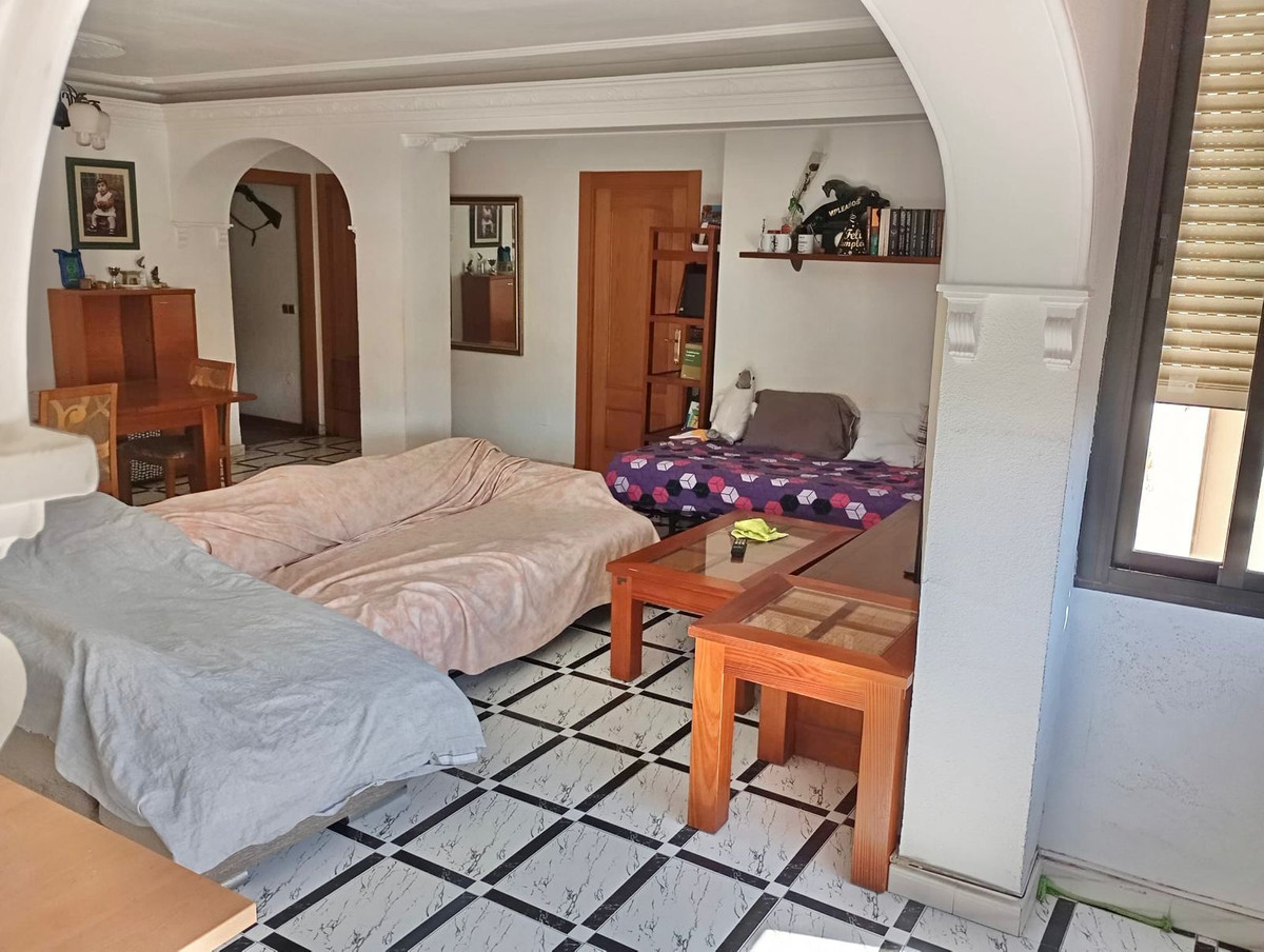 Appartement te koop in Los Boliches | 4 slaapkamers H5080783