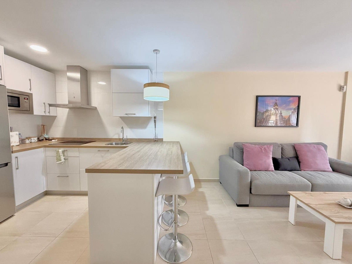 Appartement te koop in Los Boliches | 1 slaapkamers H5103517