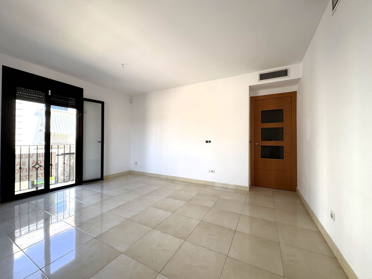 Appartement te koop in Los Boliches | 3 slaapkamers H5108344