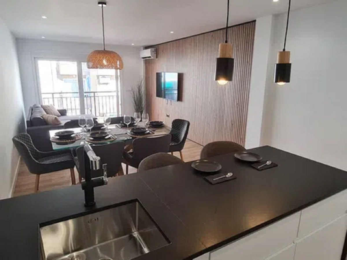 Appartement te koop in Los Boliches | 2 slaapkamers H5116414