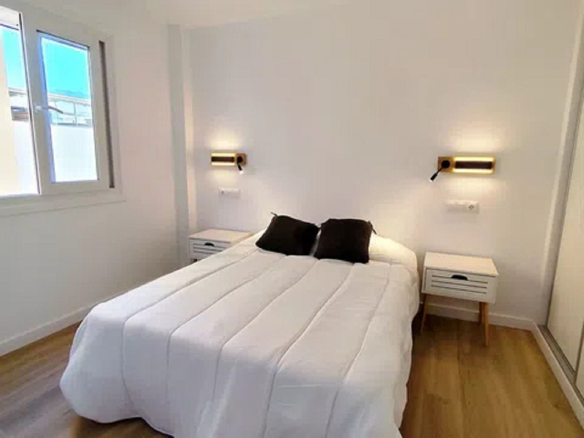 Appartement te koop in Los Boliches | 2 slaapkamers H5116414